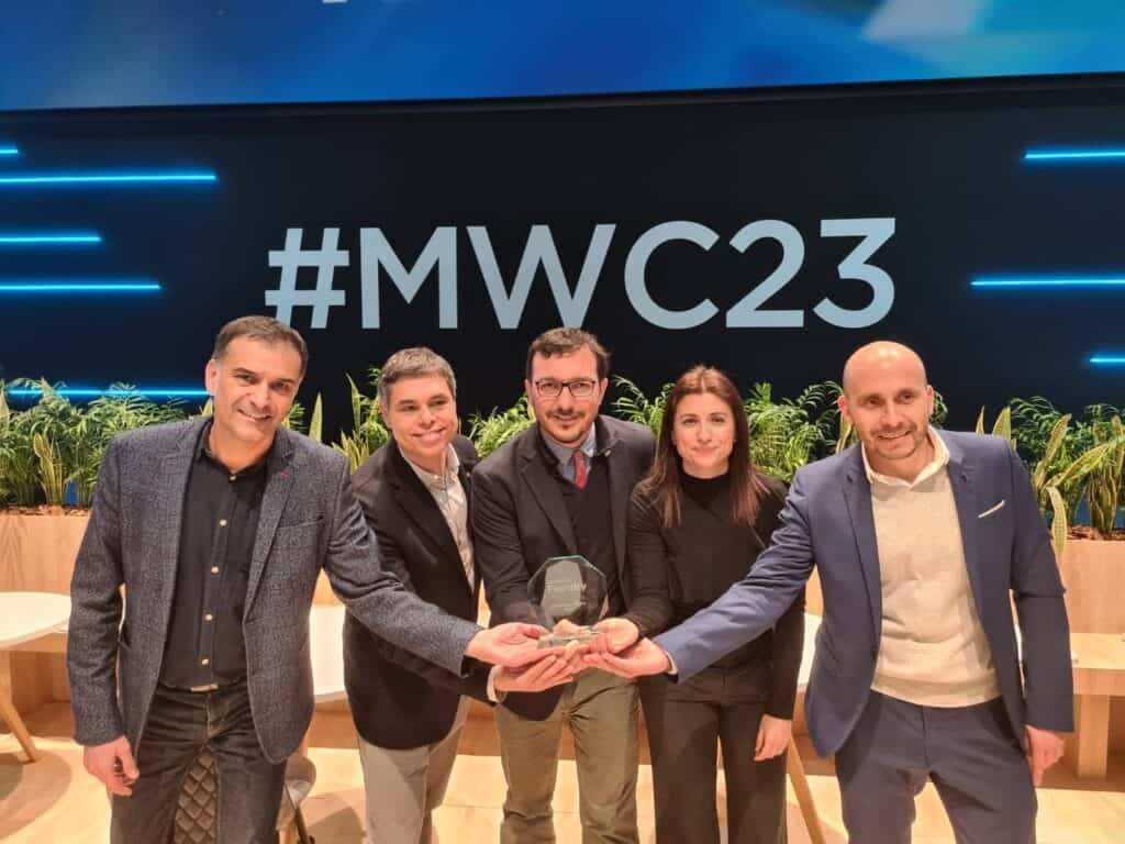 |visita pere Aragonès estand Parlem al Mobile