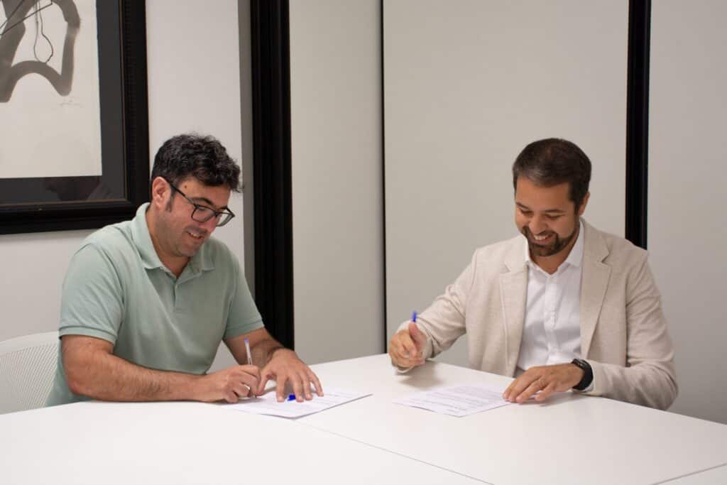 Parlem Setmana del Llibre en Català: soci tecnològic 2024 al Passeig Lluís Companys de Barcelona